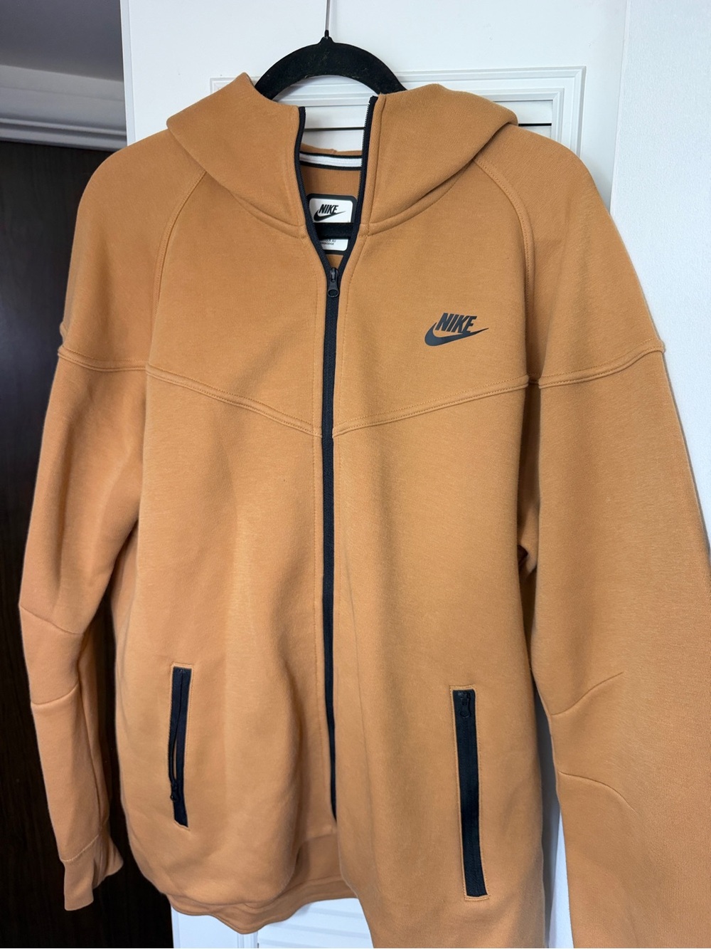 Nike Men’s Full-Zip Hoodie and sweatpants in Camel with Black Trim